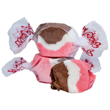 Load image into Gallery viewer, Neapolitan salt water taffy 500g bag
